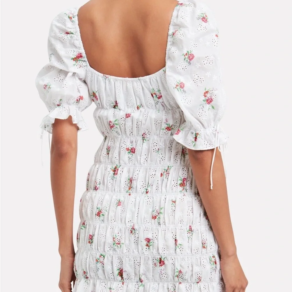 NWT For Love and Lemons Floral Tarte Eyelet Ruched Dress NWT Size M - Picture 7 of 9